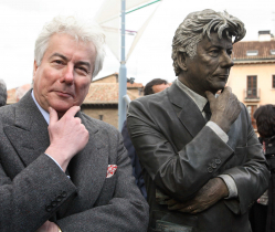 Ken Follett
